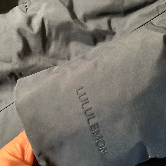 Lululemon snow warrior parka - Picture 5 of 8